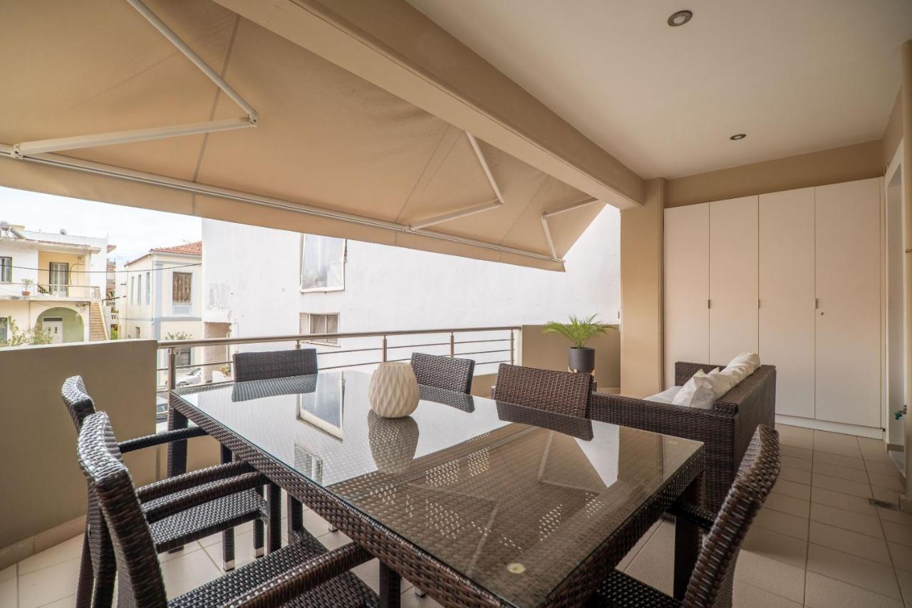 City Beach Apartment Chania  Exteriör bild